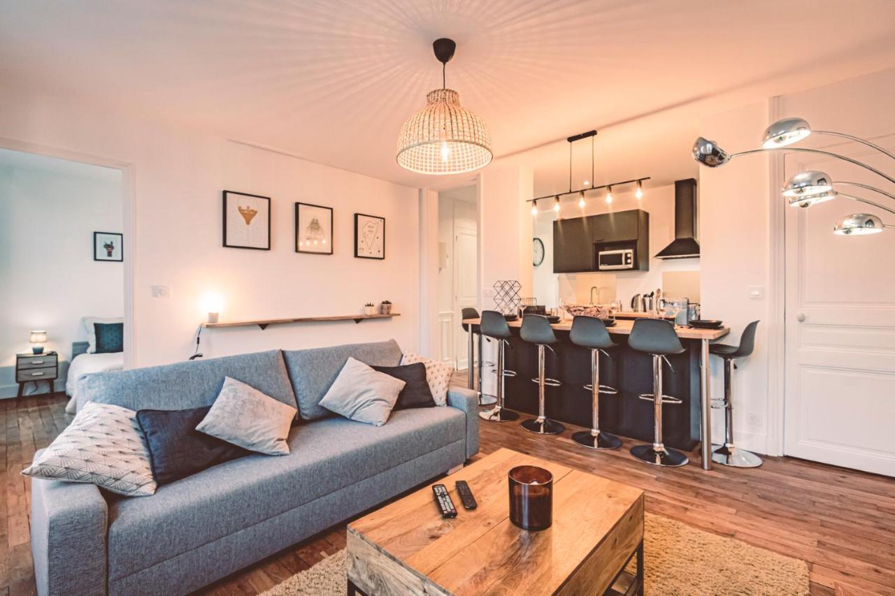 Charme De L'Ancien Pour Cet Appartement Entierement Renove Dans L'Hypercentre De Reims Eksteriør bilde