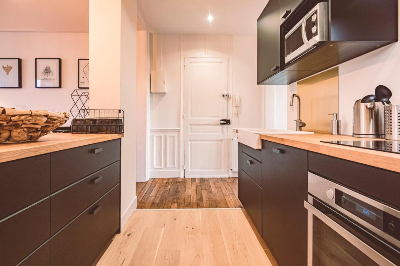 Charme De L'Ancien Pour Cet Appartement Entierement Renove Dans L'Hypercentre De Reims Eksteriør bilde